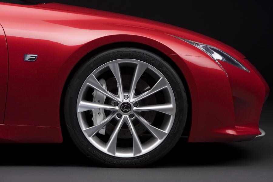  Lexus LF-A Roadster Concept 2008 года  (фото 14 из 101)
